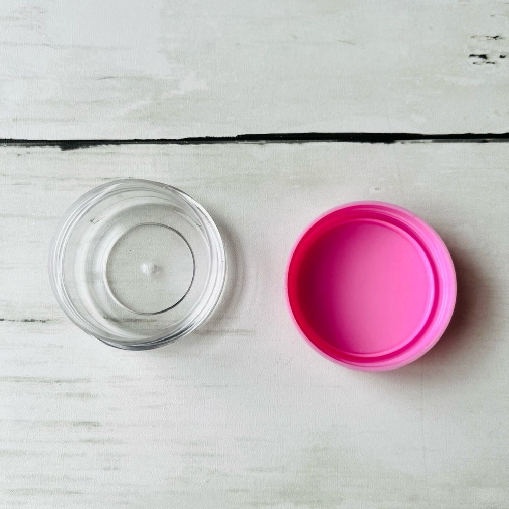 40 Cosmetic or Organizational Containers - Picture 6 of 6